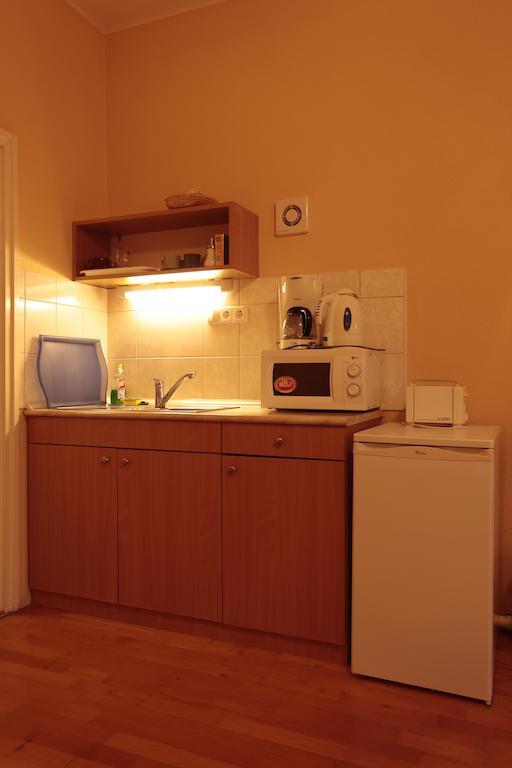 Part Cafe Residence Dunakeszi Kamer foto